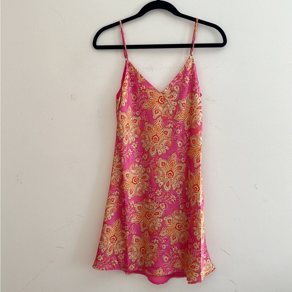 VICI | Ambitious Women Dress - Picture 6 of 11